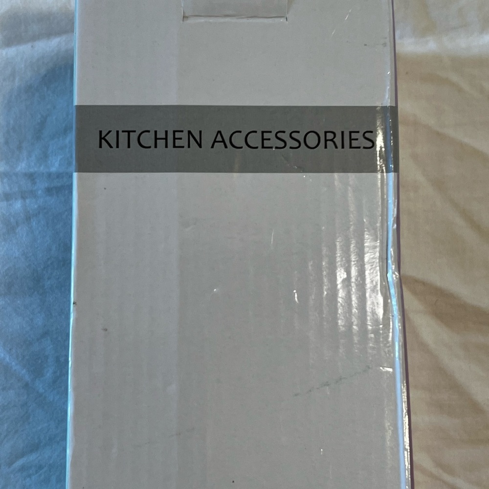 NWT Kiss the Cook Apron & 2 Pair Tweezers
